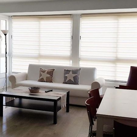 Casa Comoda Y Equipada Para 6 En Centro Pueblo Torroella de Montgrí Esterno foto